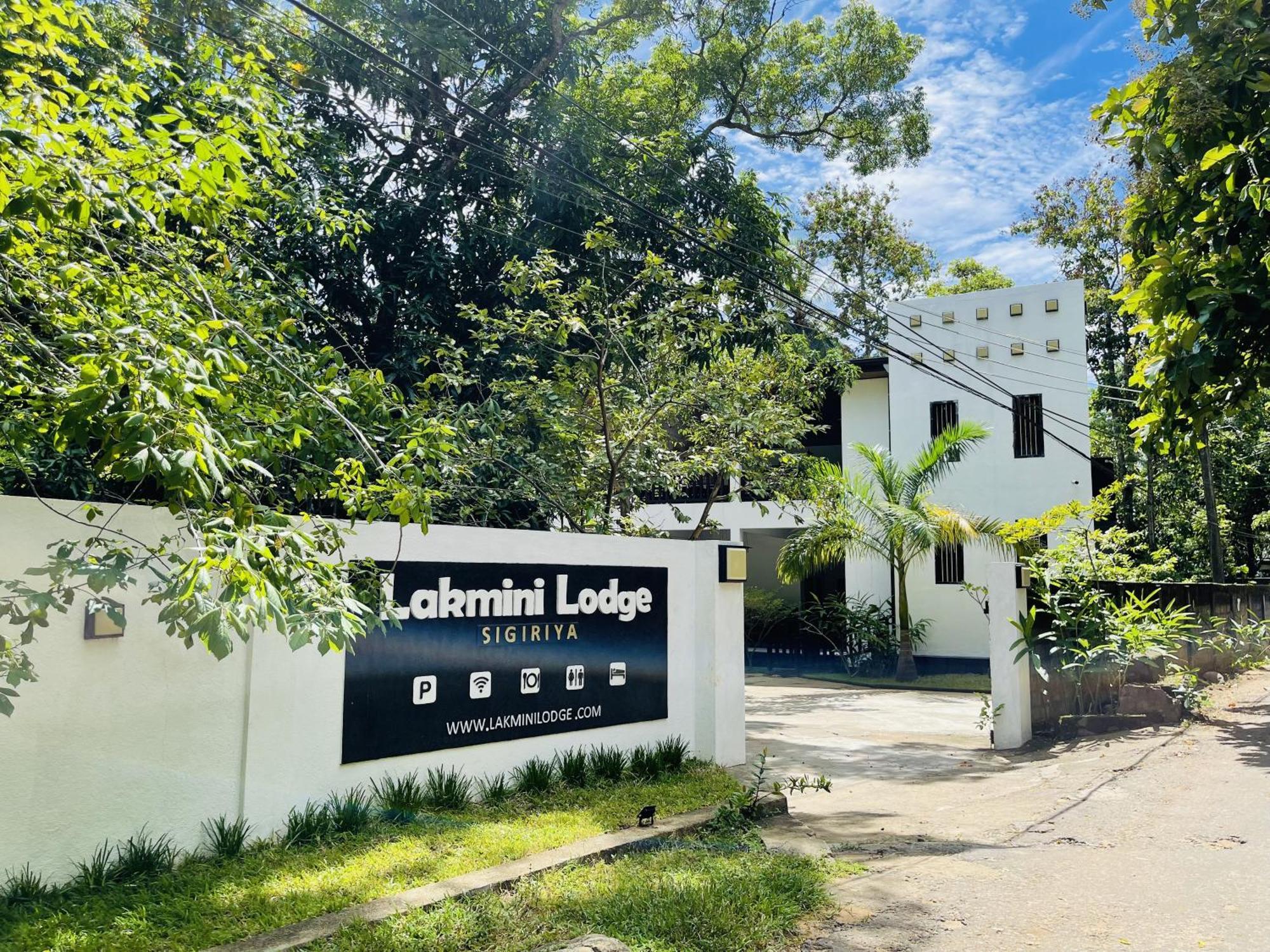 Lakmini Lodge Сигирия Экстерьер фото