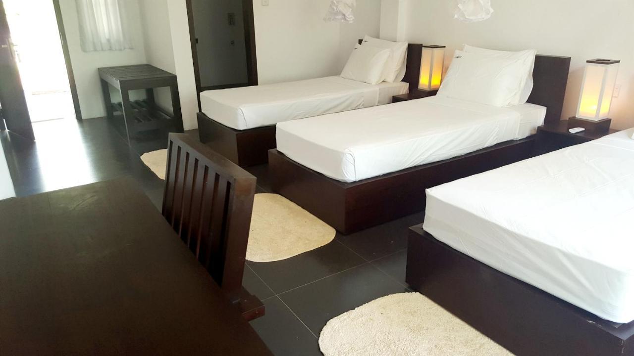 Lakmini Lodge Сигирия Экстерьер фото